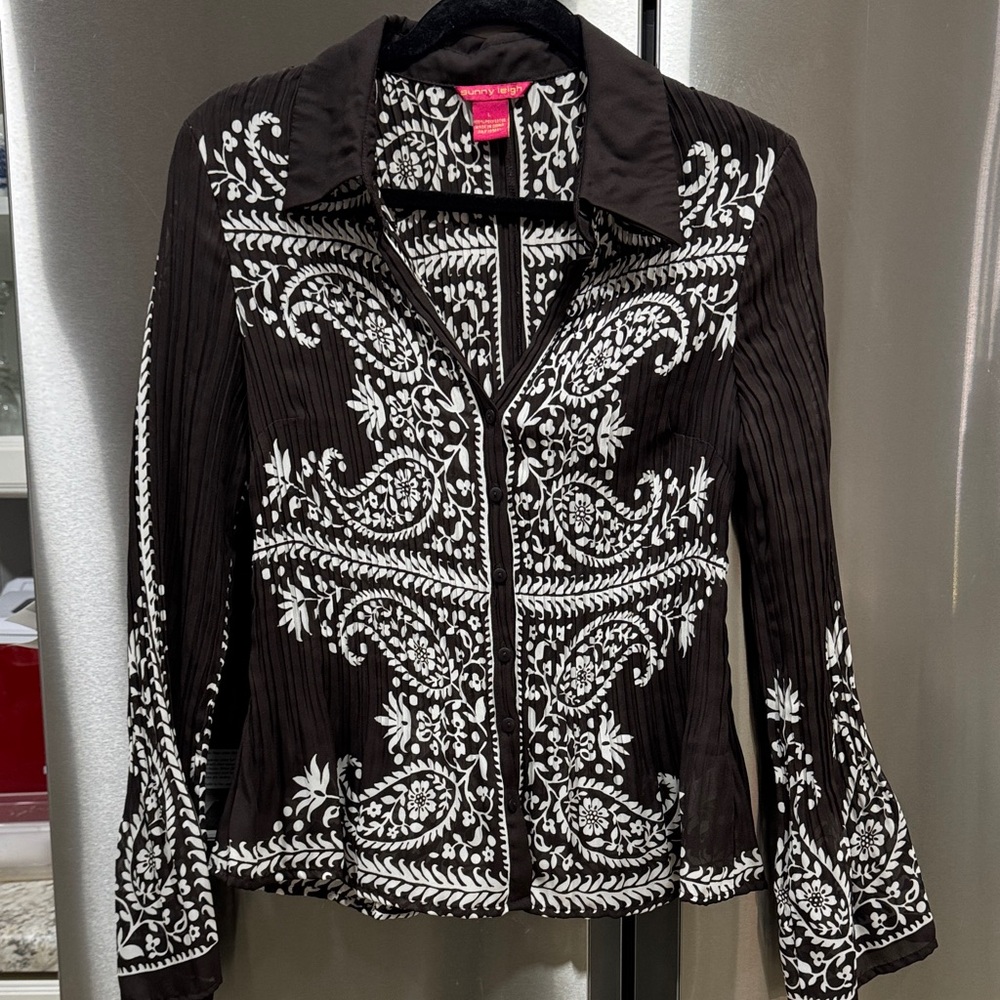 Embroidered Brown and White Women's crepe blouse